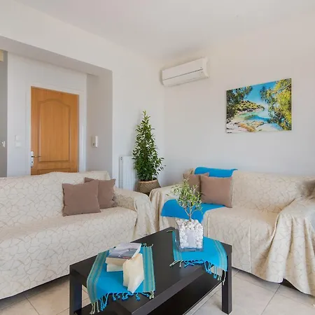 Coastal Paradise Found - Komis' Private Pool Retreat * Ajos Nikolaos
