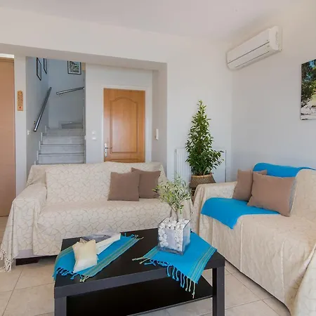 Villa Coastal Paradise Found - Komis' Private Pool Retreat Ájosz Nikólaosz